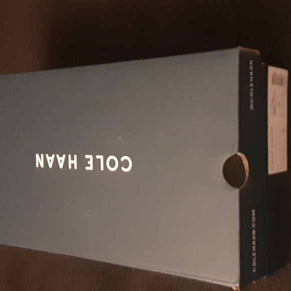 *🎉HP* Cole Haan Sneakers 🎉 - Picture 8 of 8